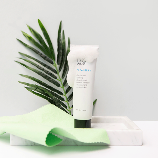 Sữa rửa mặt số 1 