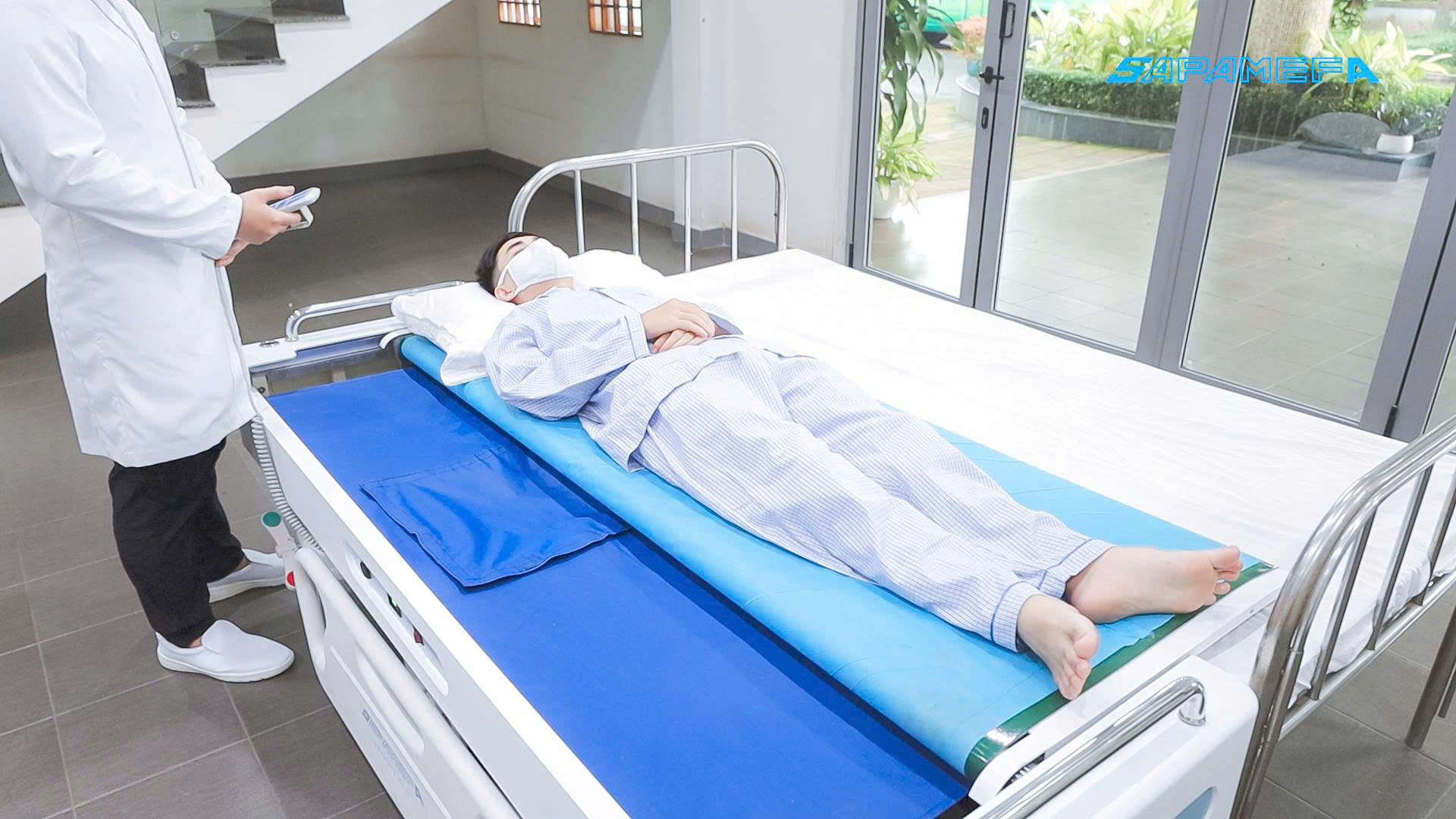 Automatic Patient Transfer Bed Giường chuyển bệnh nhân